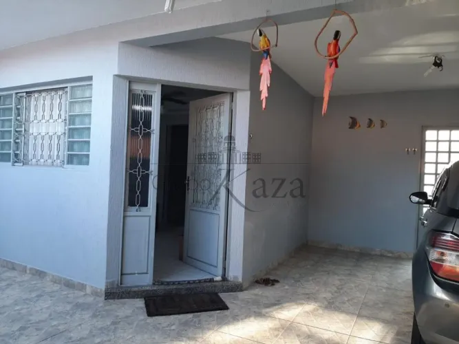 Casa - Jardim Altos de Santana II - Jacareí - 2 Dormitórios - 90m².