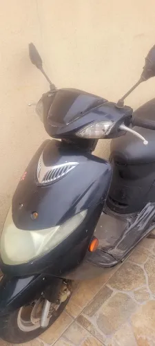 Burgman RODANDO 70KM/L