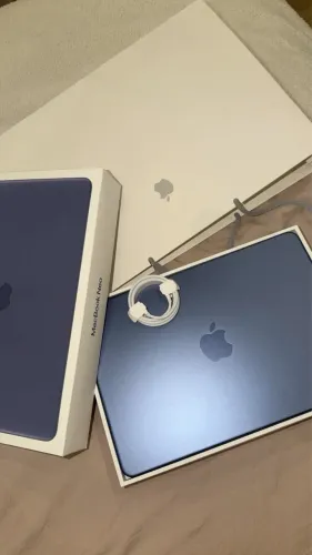 Macbook neo 258