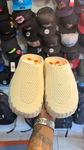 nike mind 001