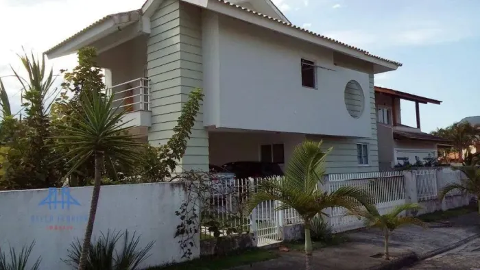 Casa com 3 dormitórios para alugar, 270 m² por R$ 10.090,00/mês - Açores - Florianópolis/S