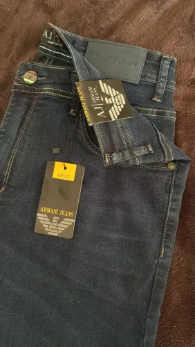 Calça jeans, tamanho 44, excelente material
