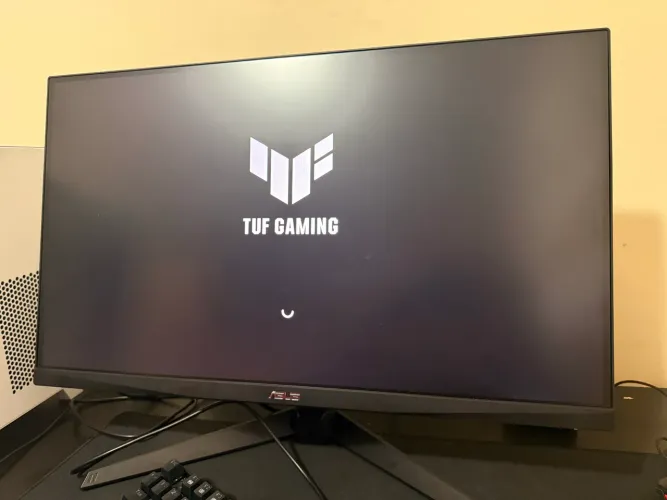 Monitor asus Tuf gaming 240hz 27 polegadas