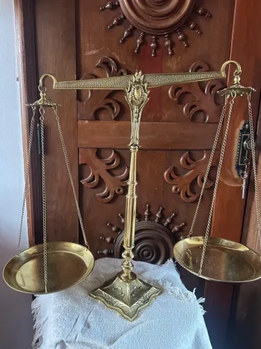 Balança de Bronze Relíquia
