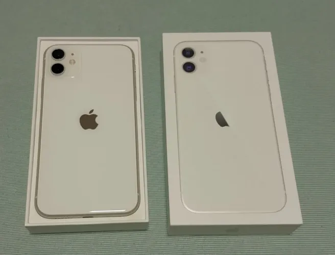 iPhone 11