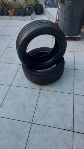 Dois Pneus 225/50 R17 Bridgestone Turanza ER300
