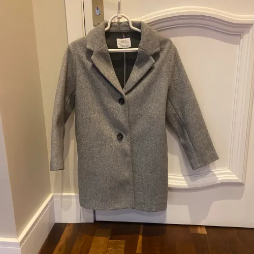 Sobretudo Zara 9-10 anos (140 cm)
