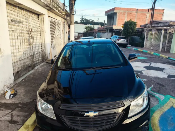 Chevrolet Onix Hatch LS 1.0 8V Flex Power Mec. 4P 2015