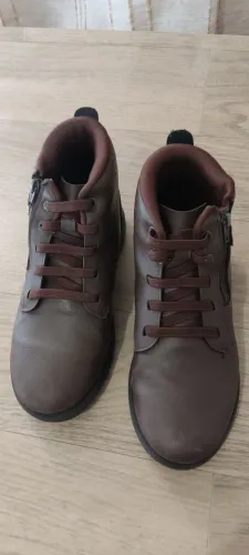 Bota menino 33
