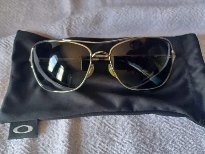 Vendo óculos Oakley masculino