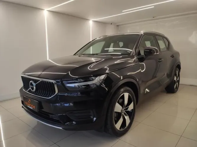Volvo XC40 XC 40 T-4 Momentum 2.0 190cv FW 2020