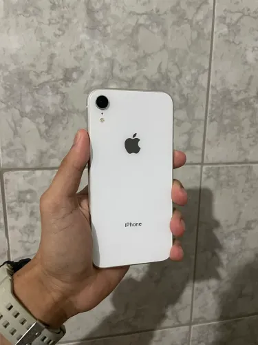 iPhone XR 128gb impecável