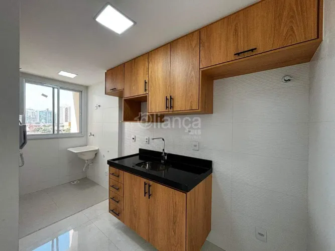 Apartamento de 2 quartos, 1 suíte e vaga de garagem, Praia de Itaparica, Vila Velha.