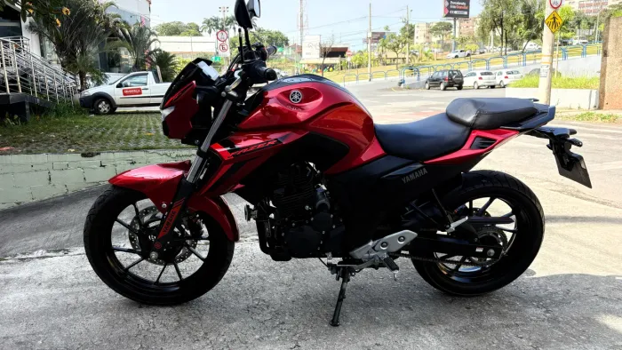 FAZER FZ25 CONNECTED