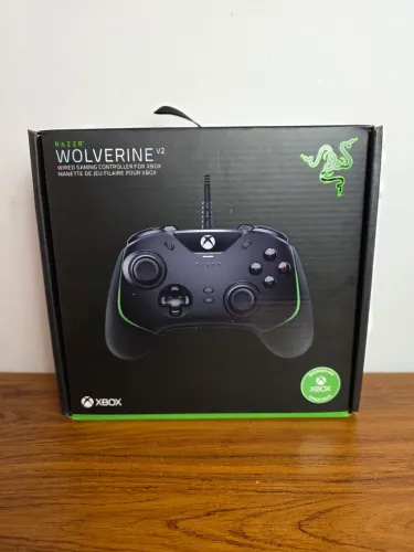 CONTROLE RAZER WOLVERINE V2 XBOX/PC 