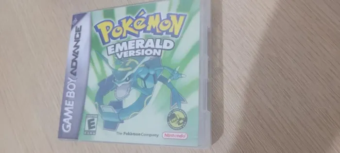 Pokemon Emerald GBA - Novo (Reprodução)