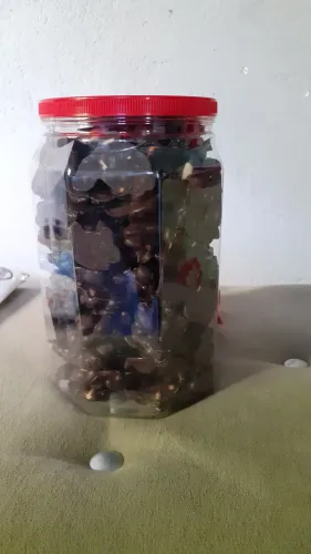 Vendo chocolate com amendoim