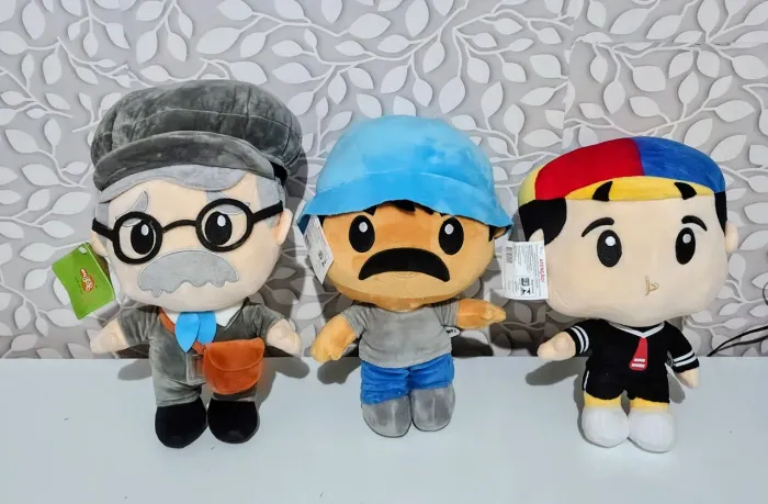 Pelúcias Personagens 