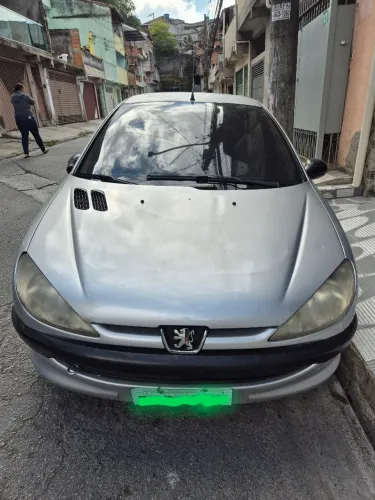 Peugeot 206 Selection/ Sensation 1.0 16V 5P 2001