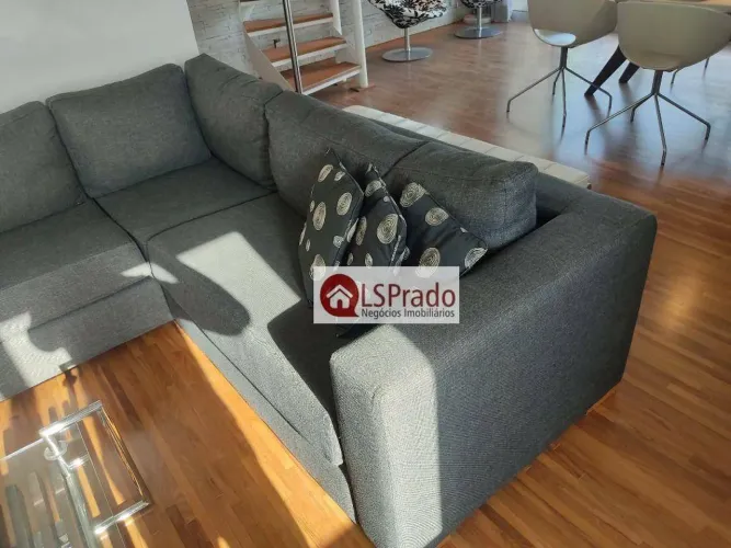Ao lado Shop e Pque Ibirapuera, 1 dormitório, suite, varanda e 2 vagas!