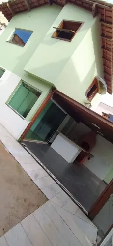 Vende-se casa duplex com excelente localização em Campo Grande - Cariacica/ES