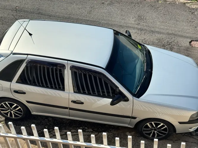 Volkswagen Gol Geração III Power 1.6 MI Total Flex Mec. 4P 2004