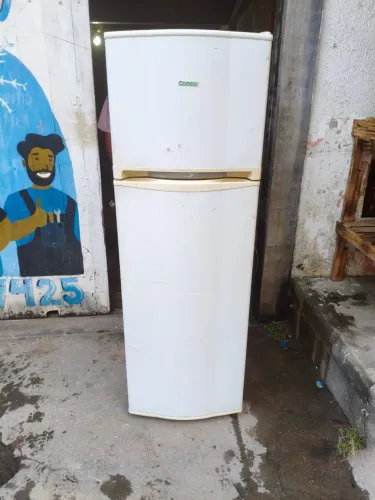 Geladeira cônsul 