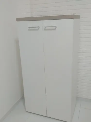 Armário com divisória