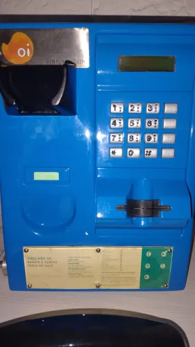 Telefone Antigo de Orelhão restaurado