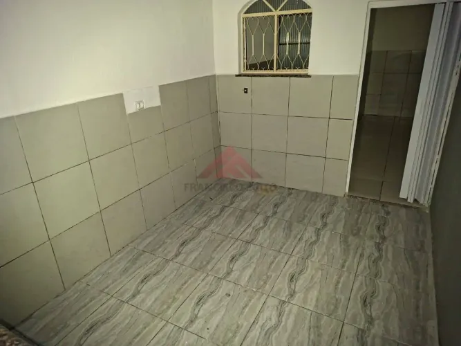 Casa com 1 quarto para alugar, 47 m² por R$ 700/mês - Boa Vista - São Gonçalo/RJ
