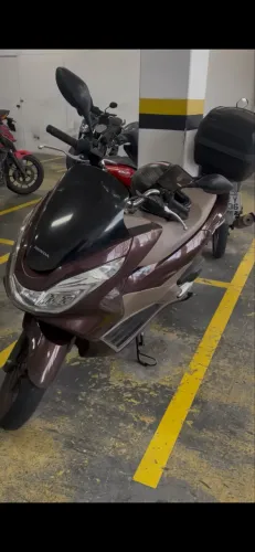 Honda PCX 150 DLX 2018 - (Revisada)
