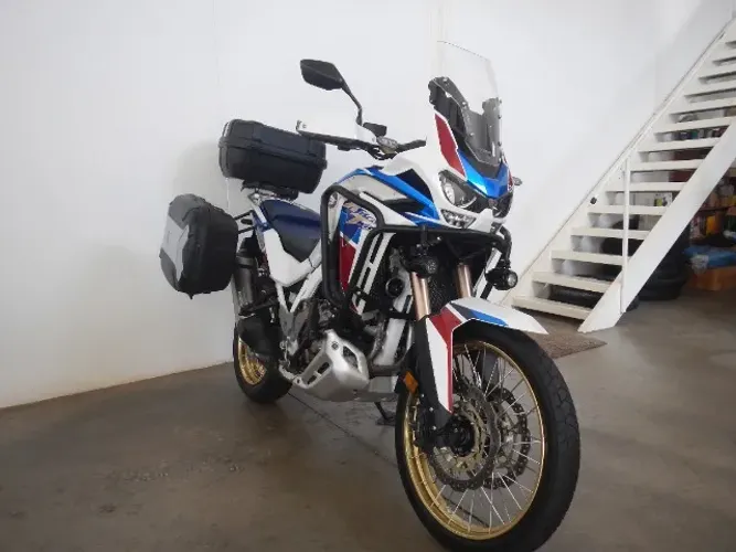 HONDA CRF 1100 Africa Twin Adventure Sports - com acessórios !