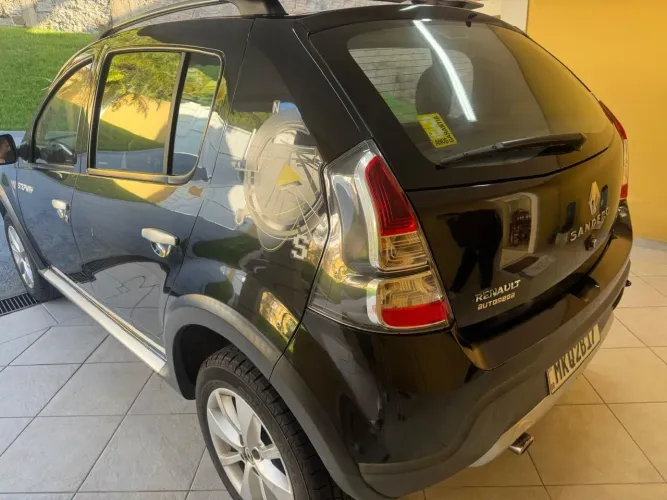 Renault Sandero Stepway Hi-flex 1.6 16V 5P Aut. 2013