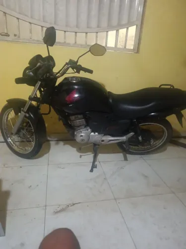Fan 150 2012 Toda em dias