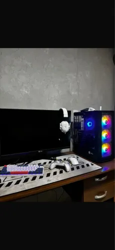 Monitor Gamer 240hz, quero vender está parado?