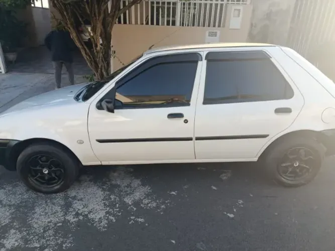 Ford Fiesta GL 1.0 5P 2001