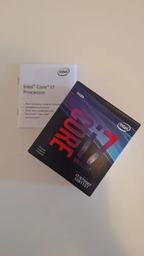 Proc Intel Core i7 9700kf com caixa, manual + nota fiscal