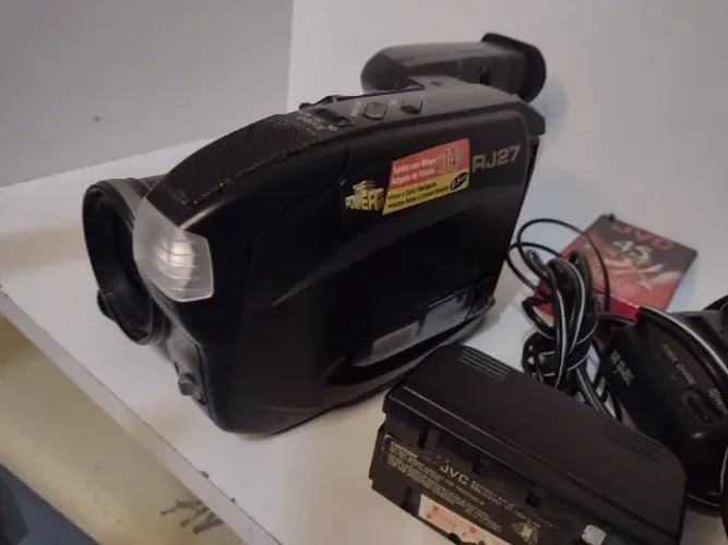 Filmadora antiga Panasonic RJ27 - No estado