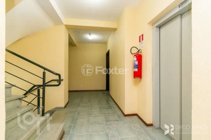 Apartamento à venda Avenida Assis Chateaubriand, São Sebastião - Porto Alegre