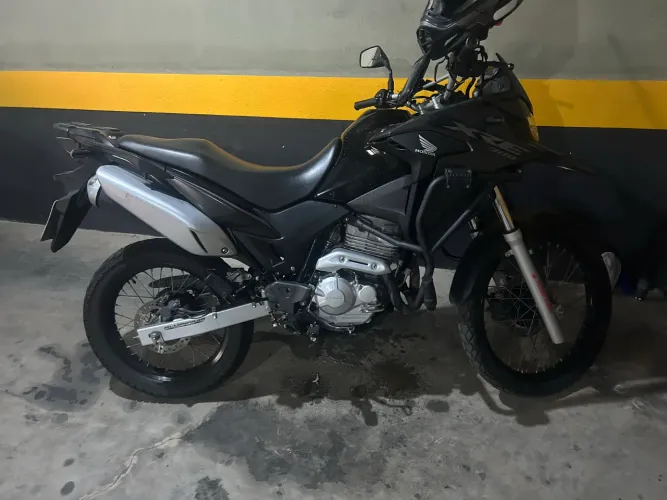 XRE300