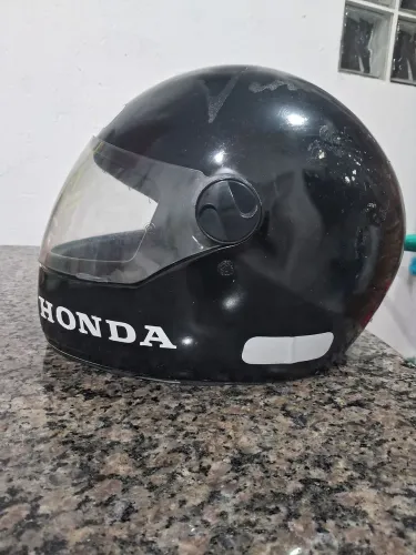 Capacete