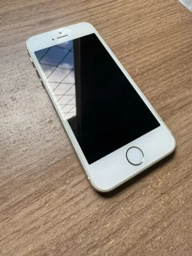 iPhone SE 2016 Primeira geração 32GB (com defeito)