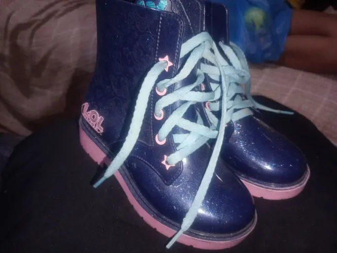 3 botas infantil