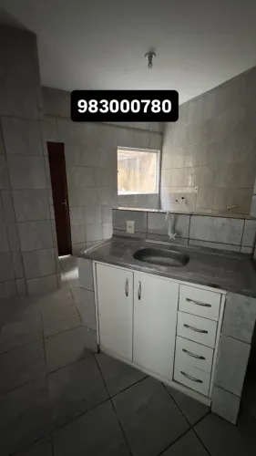 Aluga-se apartamento