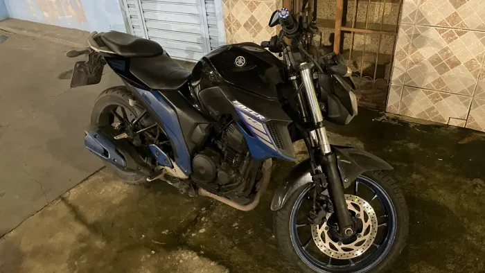Fz25 2019