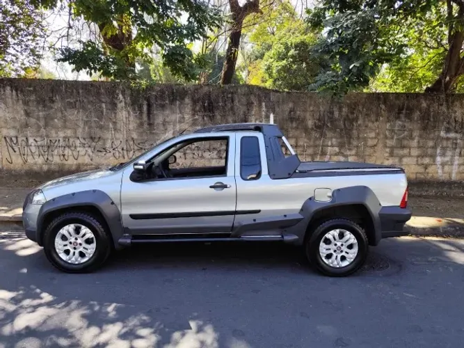 Fiat Strada Adventure 1.8/ 1.8 Locker Flex CE 2009