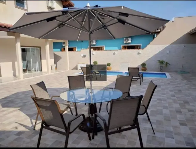Casa em Condomínio para Locação em Ubatuba, Horto Florestal, 3 dormitórios, 3 suítes, 4 ba