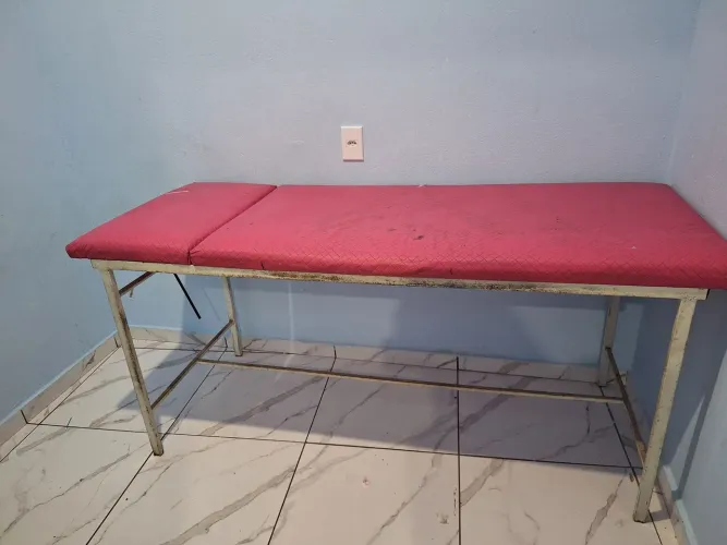 vendo uma maca