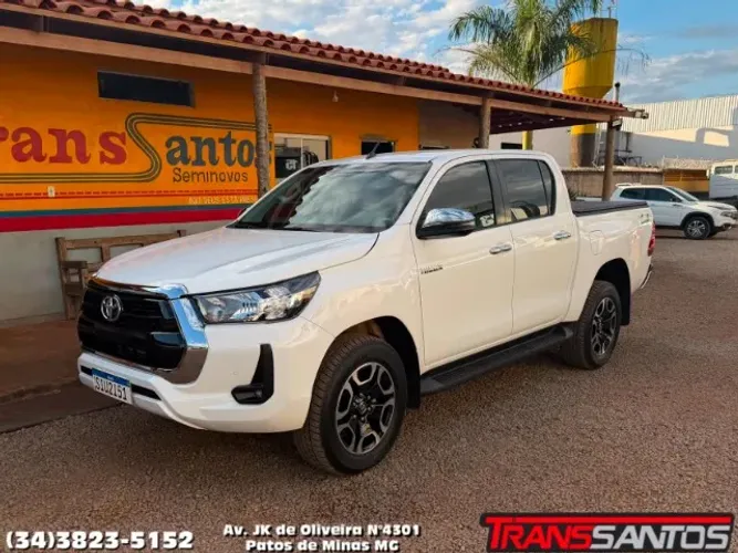 Toyota Hilux CD SRV 4X4 2.8 TDI Diesel Aut. 2024