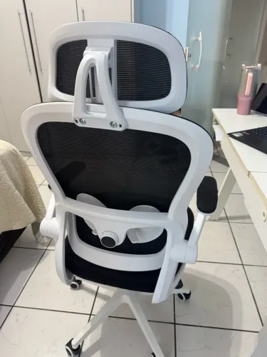 CADEIRA DE ESCRITÓRIO ERGONÔMICA COM APOIO DE BRAÇOS 3D plus